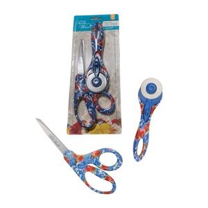 The Pioneer Woman Heritage Floral Fabric Scissors & Rotary Cutter Set